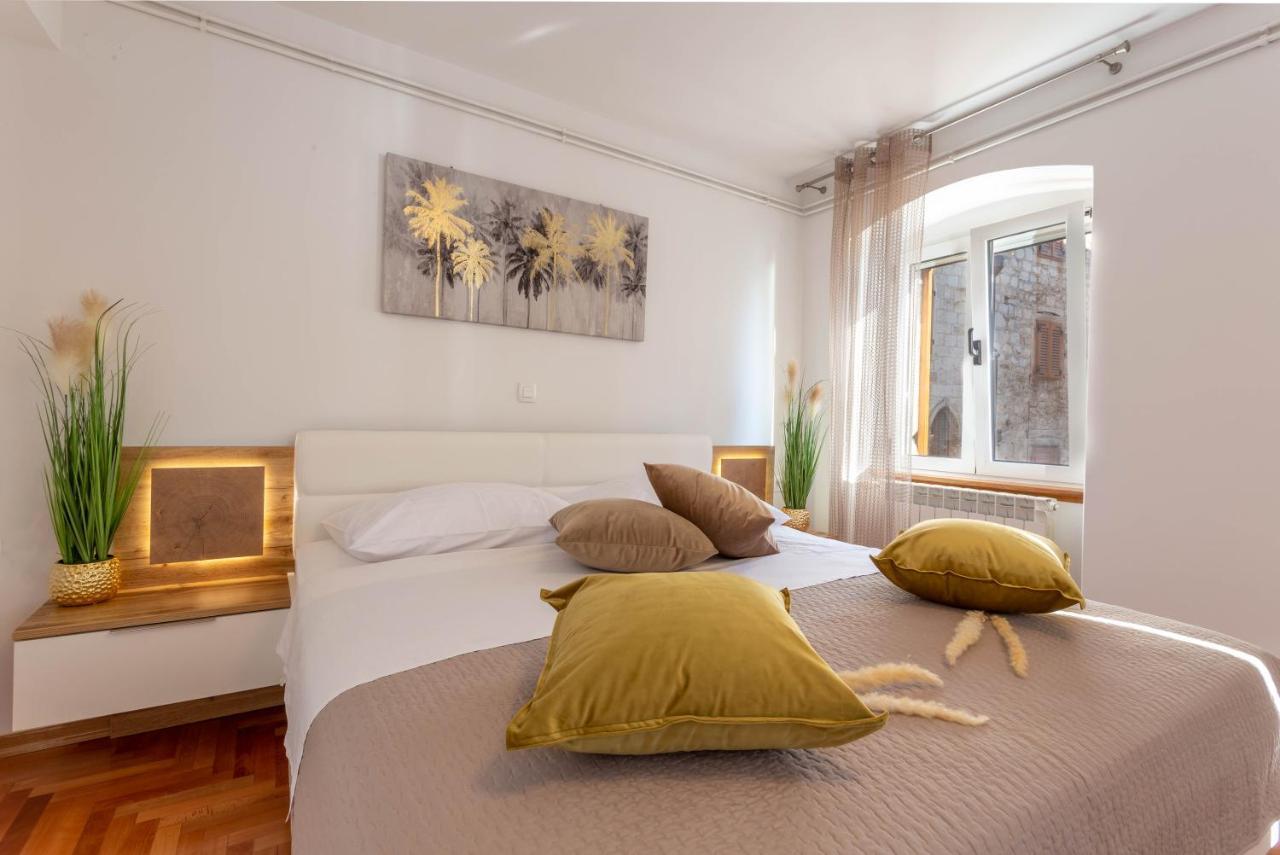 Deluxe Dreamy In The Center Of Hvar With Sea View Guest house
