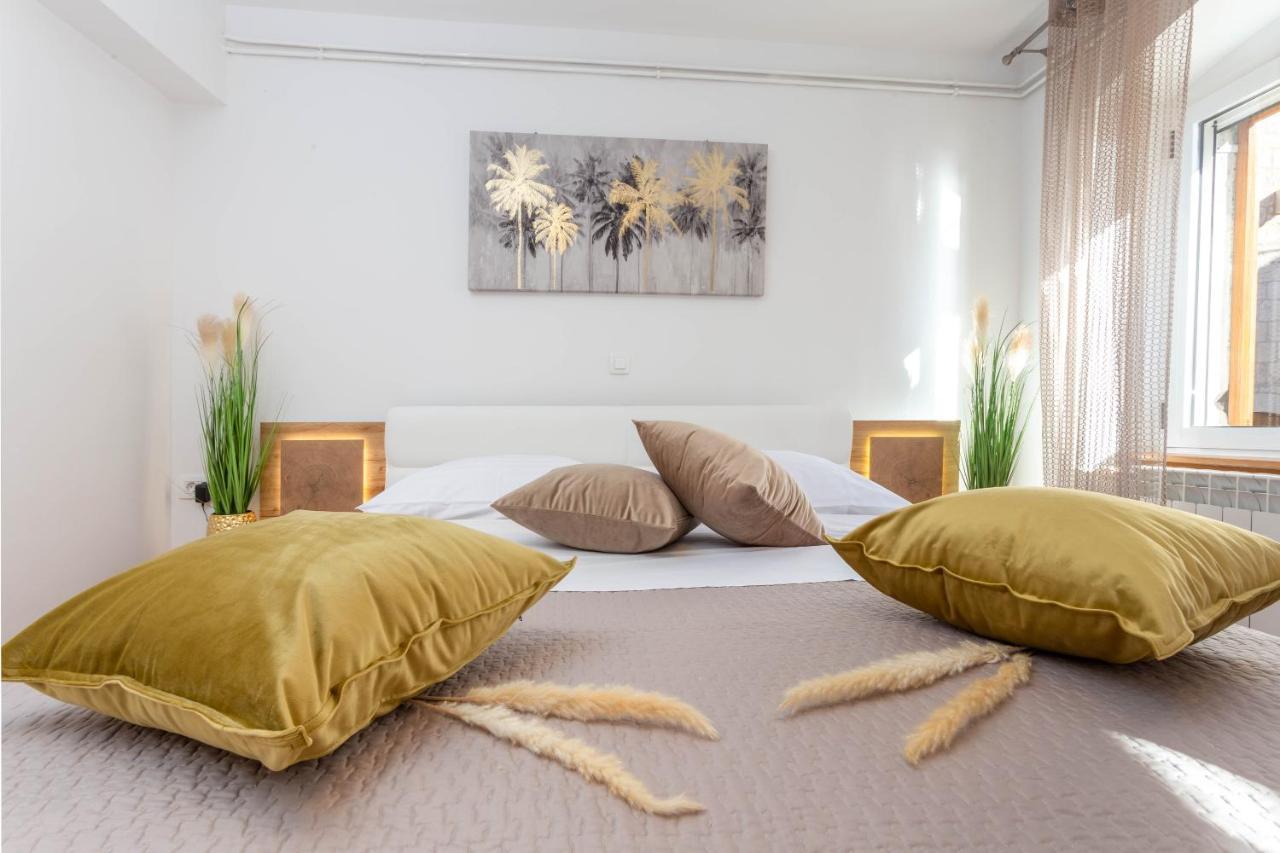 Guest house Deluxe Dreamy In The Center Of Hvar With Sea View
